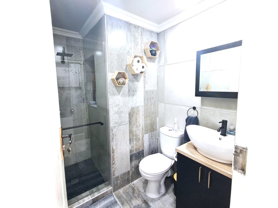 3 Bedroom Property for Sale in Abrahamsrust Free State